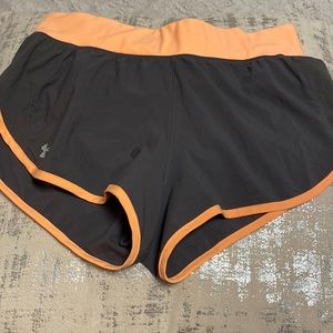 HeatGear grey size M